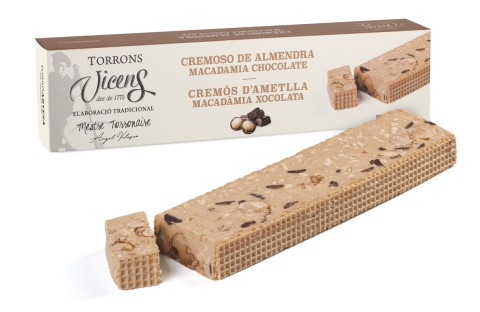 Cremós ametlla amb macadamia caramelitzada i xocolata