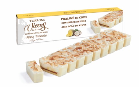 Praliné de coco amb dolç de pinya