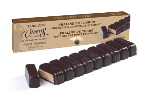 Praliné de torró amb xocolata a la pedra